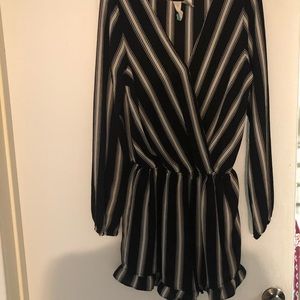 Cute summer/ spring shorts romper !